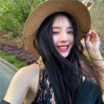 我的同桌是校花